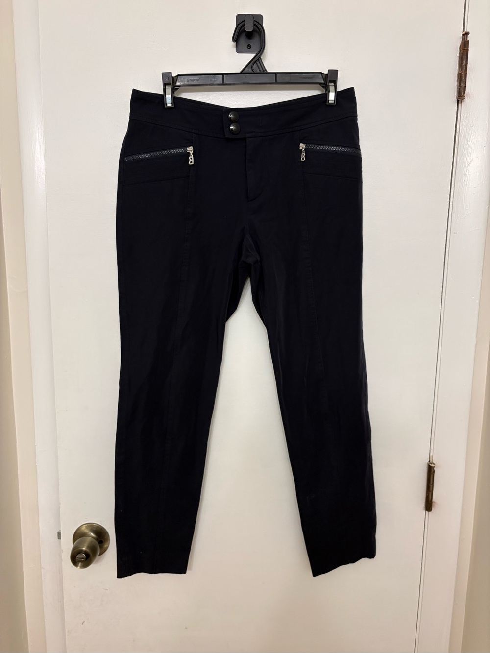 BOGNER Black Tech Pants Women's US 8 EU 38 Zipper Pockets Slim Ankle Stretch